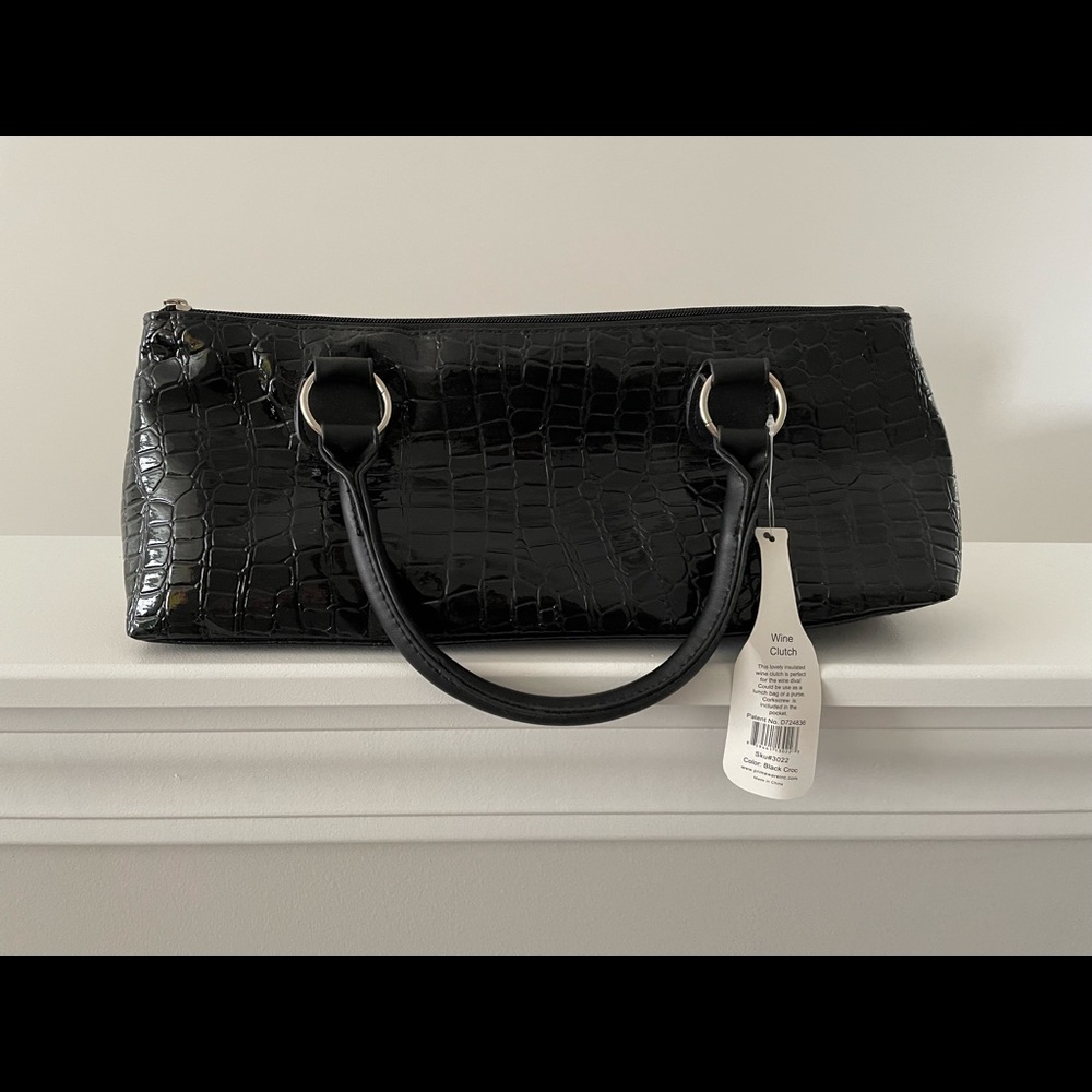 Insulated Wine Clutch - NWT - Primeware